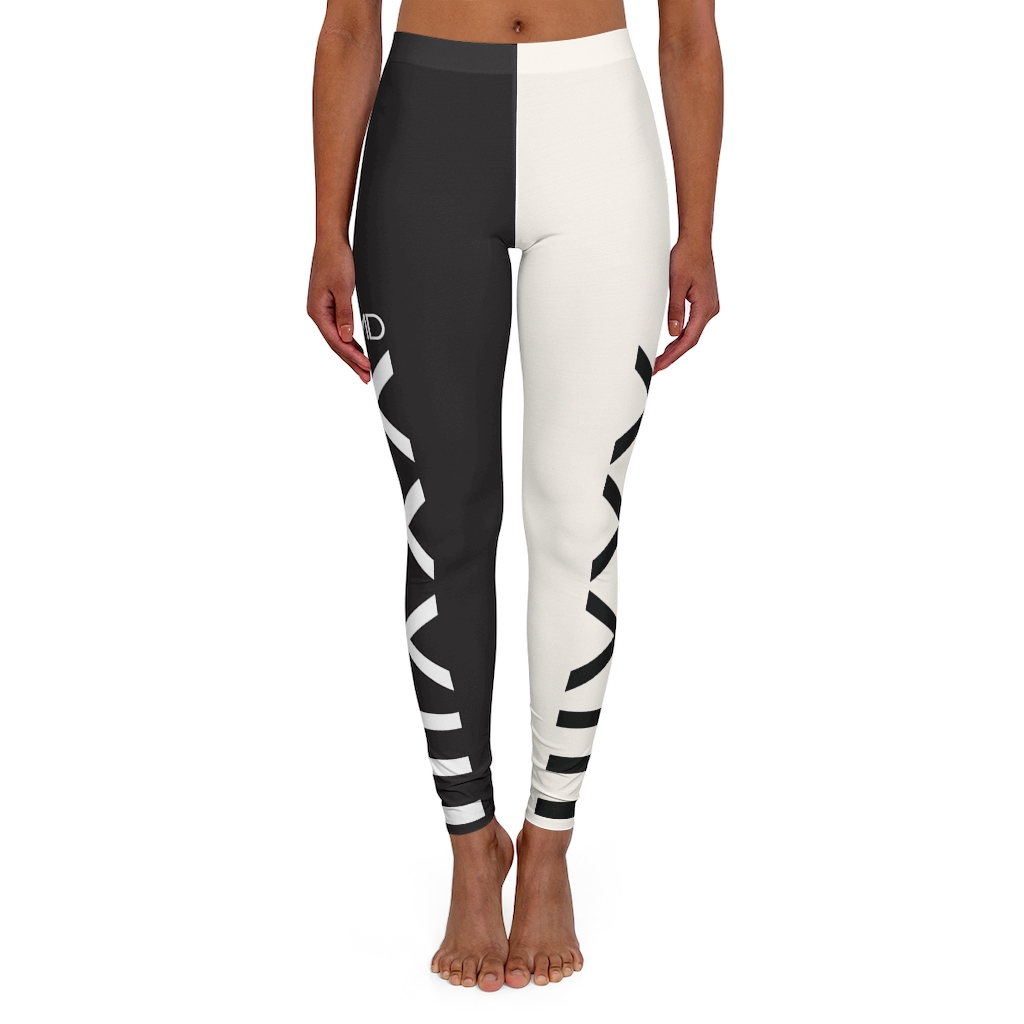 Trend Spin Linkup – SPANX LEGGINGS – The Fashion Canvas